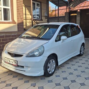 хонда аккорд 2017 год: Honda Fit: 2002 г., 1.3 л, Автомат, Бензин