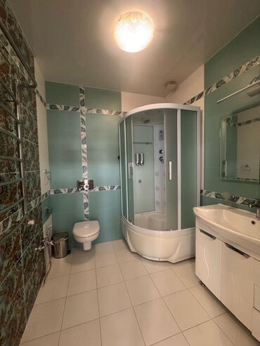 Продажа квартир: 5 и более комнат, 219 м², Элитка, 4 этаж, Евроремонт at lalafo.kg — 13 Продажа квартир: 5 и более комнат, 219 м², Элитка, 4 этаж, Евроремонт — 13