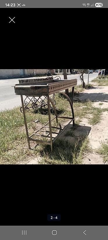 sisler: Metall manqal– dekorativ naxışlı, dayaqlı model. - Material: qalın — 2
