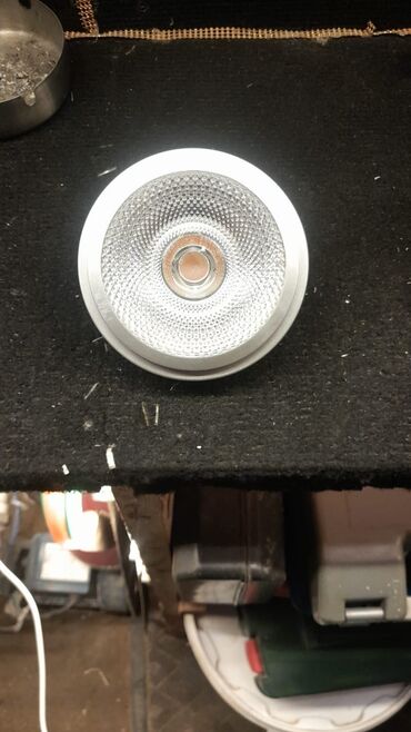h1 led: Məhsul: LED spot lamp (AR111/G53 tipli) Xüsusiyyətlər: - Ön hissədə