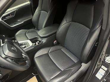 130: Toyota RAV4: 2021 г., 2.5 л, Автомат, Гибрид, Кроссовер — 4