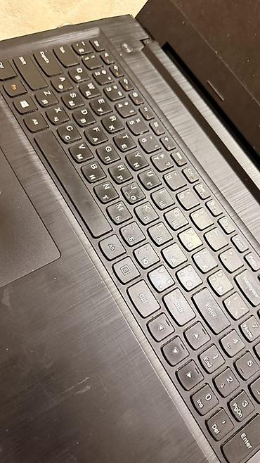 windows surface: Lenovo ноутбук (серия IdeaPad) - Экран: глянцевый, веб‑камера над — 3