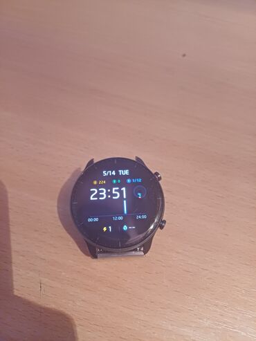 Наручные часы: Продаю Amazfit GTR 2. В комплекте коробка от них, зарядка и ремень