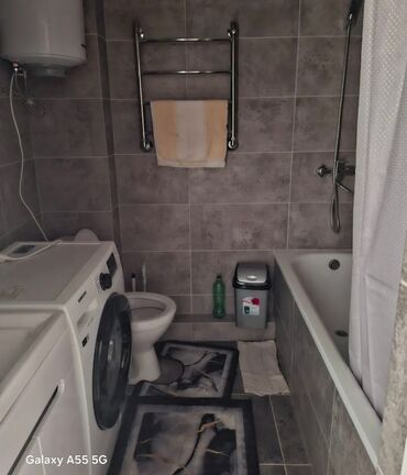 сниму дом или кв: Студия, Кыймылсыз мүлк агенттиги, Чогуу жашоосу жок, Толугу менен эмереги бар