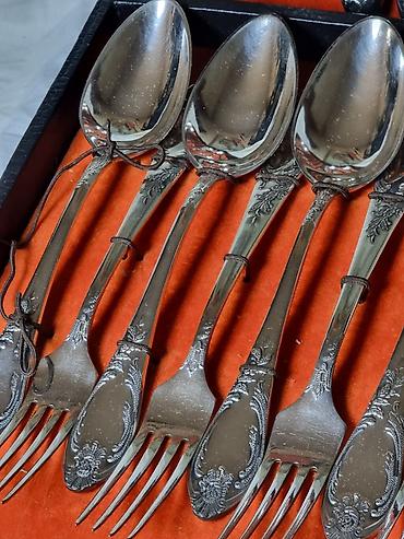 Наборы посуды: КОРОЛЕВСКИЙ (СССР) НОВЫЙ 1980 ГОД. РОДНАЯ КОРОБКА. САМЫЙ КРУТОЙ — 7