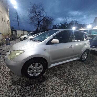 рынок подержанных автомобилей в германии: Toyota ist: 2002 г., 1.5 л, Автоматические, Бензин