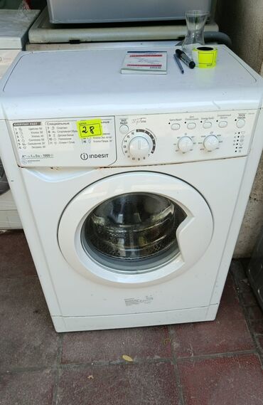 Paltaryuyan maşınlar: Paltaryuyan maşın Indesit, 5 kq, İşlənmiş, Avtomat