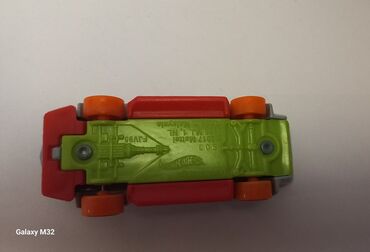 Игрушки: Продаю машинки хот вилс ( на обороте написано). покупаете первые 4 at lalafo.kg — 3 Игрушки: Продаю машинки хот вилс ( на обороте написано). покупаете первые 4 — 3