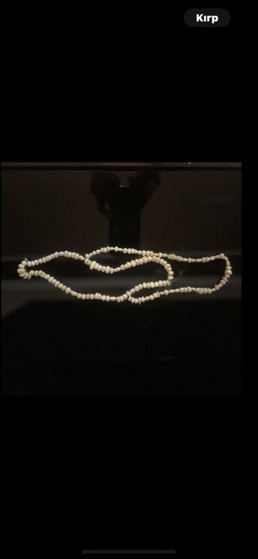 prada eynekleri qiymeti: Təbii incilərdən ibarət uzun boyunbağı - Material: xırda