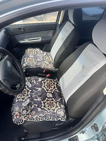 Hyundai: Hyundai Getz: 2004 г., 1.4 л, Механика, Бензин, Хэтчбэк — 28