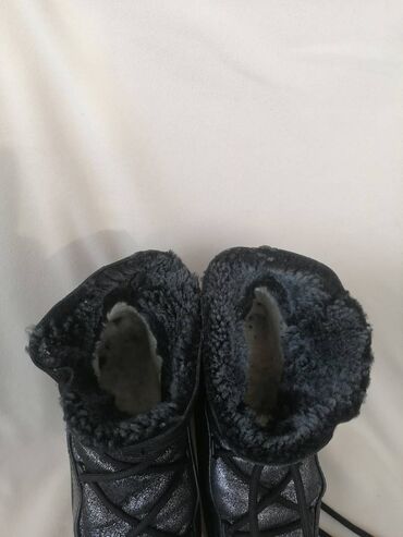 Gležnjače: Gležnjače, 40 — 2