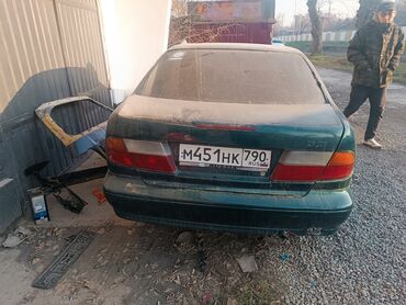 акорд 1998: Nissan Primera: 1998 г., 1.6 л, Автомат, Бензин, Седан