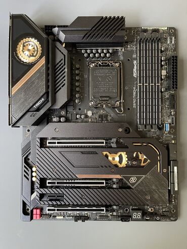 Материнские платы: Материнская плата, Б/у, ASRock, LGA1700, ATX, Для ПК