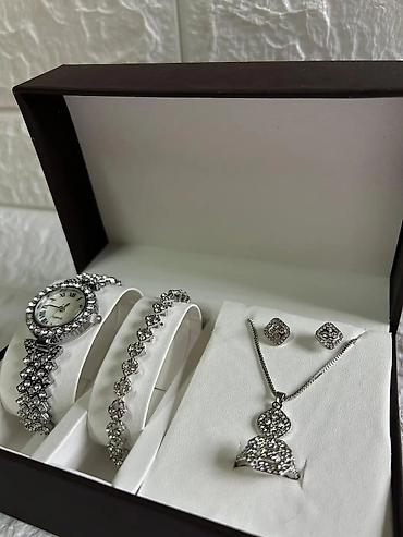 Setovi nakita: Luksuzni set nakita sa satom – 6 delova Elegantan komplet u zlatnoj — 4