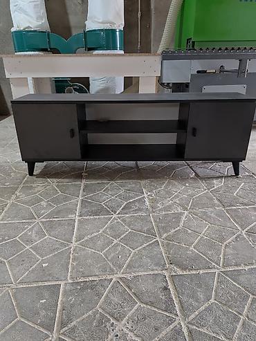 музыкальный центр: Mebel növü: TV stendi / media konsol Xüsusiyyətlər: - Minimalist — 4
