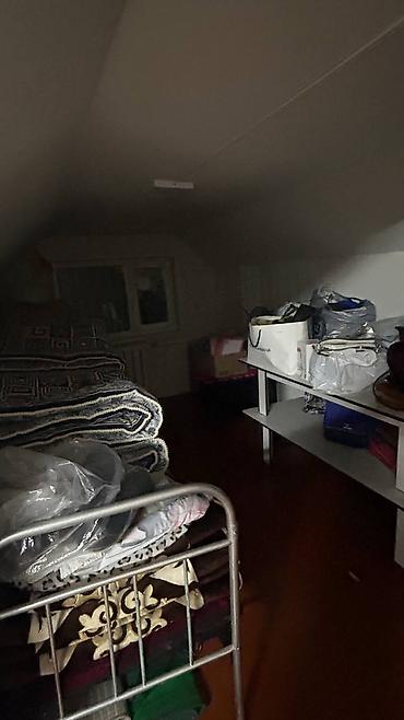 Продажа коттеджей и домов: Адрес: Ж/М Ак-ордо 3 ул.Таш-рабат Сотых: 4 Кв.метр: 10*10 Документ  — 12