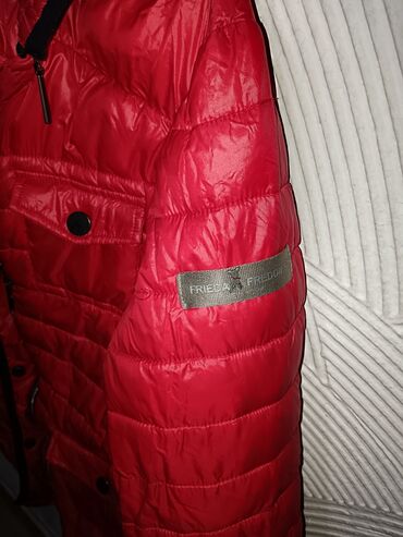 Zimske jakne: L, Jednobojni na lalafo.rs — 6 Zimske jakne: L, Jednobojni — 6