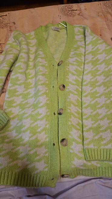 zara qadin geyimleri instagram: Женский свитер S (EU 36), цвет - Зеленый