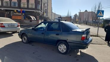 Daewoo: Daewoo Nexia: 2003 г., 1.6 л, Механика, Бензин, Седан