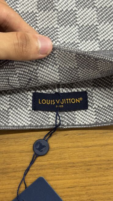 Шапки: Шапки от LV Все бирки и логотипы присутствуют ✅ ЦЕНА ОКОНЧАТЕЛЬНАЯ — 5