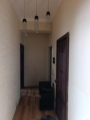 mingəçevirdə ev satılır: 2 otaqlı, Yeni tikili, 55 kv. m — 1