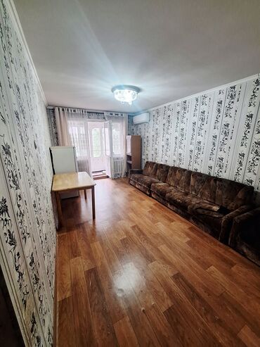 Продажа квартир: 2 комнаты, 43 м², 104 серия, 5 этаж, Старый ремонт at lalafo.kg — 4 Продажа квартир: 2 комнаты, 43 м², 104 серия, 5 этаж, Старый ремонт — 4