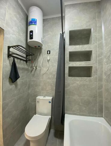 сдается 2 комнатная квартира в джале: 1 бөлмө, 42 кв. м, Элитка, 13 кабат, Дизайнердик ремонт