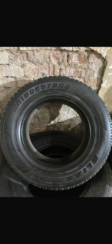 шины 225 75 16: Шиналар 215 / 70 / R 16, Кыш, 1 даана, Жеңил унаалар, Жапония, Bridgestone