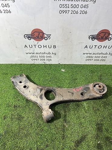 Рычаг подвески Kia к5 TF 2.0 ГАЗ прав. (б/у)