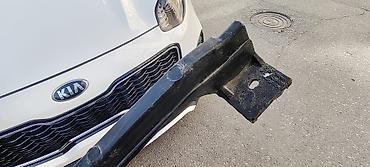 on lip: Ön, Kia sporteg, 2015 il — 6