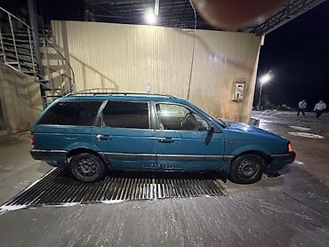 jetta vs5: Volkswagen Passat Variant: 1992 г., Универсал — 3