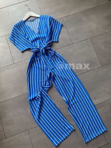 Kombinezoni: 2600 s m l — 1