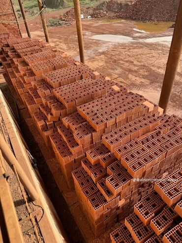 Kərpiclər: Kərpic 16 Qəpikdən başlayan qiymətlərlə!Salam Hörmətli Müşdərilər!! -da lalafo.az — 4 Kərpiclər: Kərpic 16 Qəpikdən başlayan qiymətlərlə!Salam Hörmətli Müşdərilər!! — 4