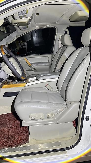 машина infiniti: Infiniti QX56: 2005 г., 5.6 л, Автомат, Газ, Внедорожник — 4