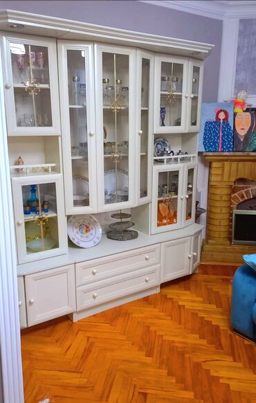 Günlük kirayə mənzillər: 2 otaqlı — 6