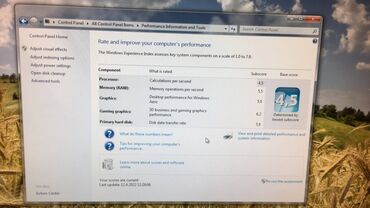 Desktop računari i radne stanice: Desktop lep i stabilan amd masina 100% ispravan procesor amd sempron — 10