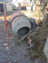 садовую тележку: Бетономешалка Гравитационная, Малая (менее 150 л)