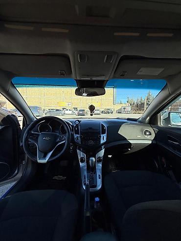 Chevrolet: Chevrolet Cruze: 1.8 l | 2012 il Sedan — 2