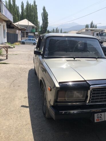 ВАЗ (ЛАДА): ВАЗ (ЛАДА) 2107: 2010 г., 1.6 л, Механика, Бензин, Седан — 3