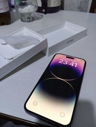 Apple iPhone: IPhone 14 Pro Max, Защитное стекло, Чехол, Кабель