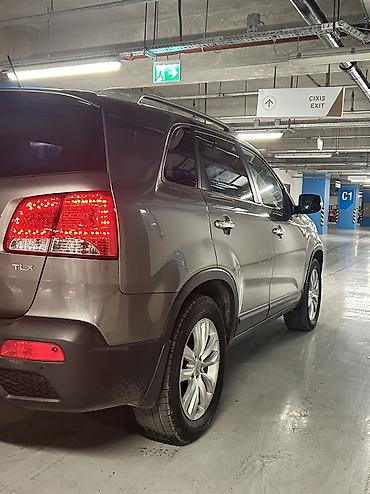 ford 2011: Kia Sorento: 2 l | 2011 il Ofrouder/SUV — 3