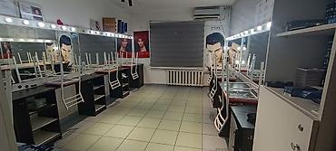 курсы парикмахера: Косметологическая студия 65 м², 3 комнаты, С ремонтом, С оборудованием, Многоэтажное жилое здание, Отдельный вход — 5