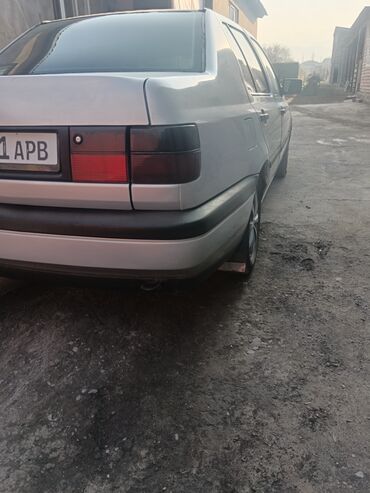 Volkswagen: Volkswagen Vento: 1994 г., 1.8 л, Механика, Бензин, Седан — 25