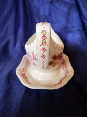 Činije: Sosijera nova Spode Engleska 70te. Sosijera,retka,skupa na lalafo.rs — 10 Činije: Sosijera nova Spode Engleska 70te. Sosijera,retka,skupa — 10