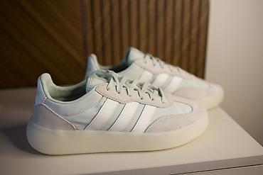 комбинация: Кроссовки, 39, Adidas, Новый, цвет - Голубой — 1