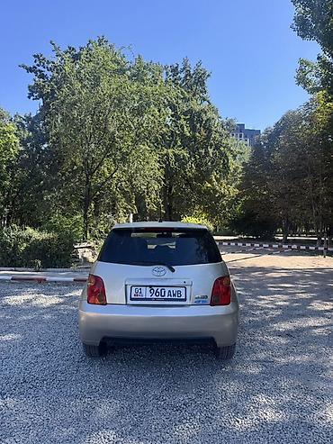 накидка на ист: Toyota Ist: 2003 г., 1.5 л, Автомат, Бензин, Хэтчбэк — 3