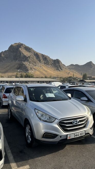 хово автомобиль: Hyundai Tucson: 2012 г.
