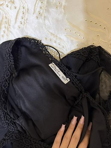 Платья: Qara zərif don - Marka: Miss City - Ölçü: S/M (etiketdə göstərilib) - — 4