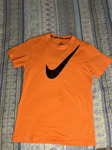 yuxuda qucaqda usaq gormek: Nike original uşaqlar üçün
11-12 yaş