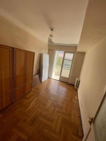 Uzunmüddətli kirayə mənzillər: Mənzil – geniş və işıqlı planlama - Girişdə dəhliz, bir neçə otağa — 5